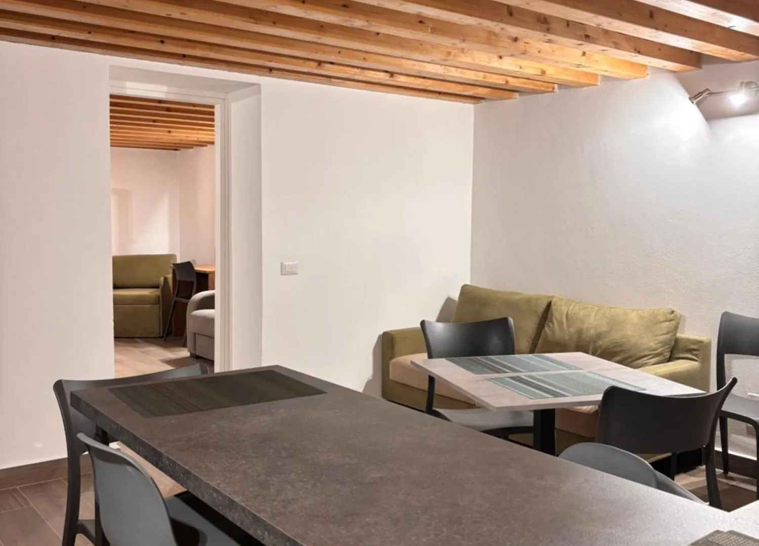 Cortile Riolo Apartment Palermo Italy